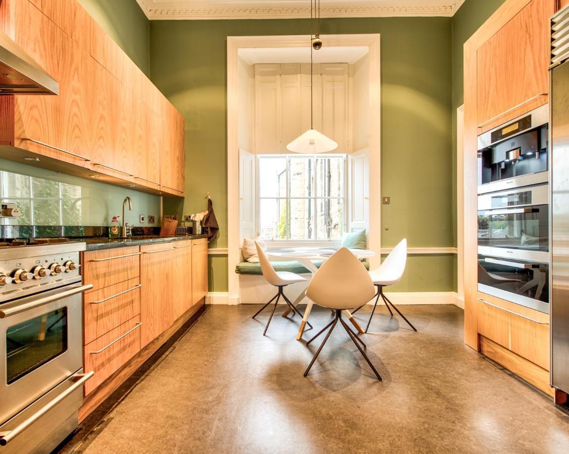 Beautiful City Centre Georgian 4 Bed Townhouse With Private Garden Edynburg Zewnętrze zdjęcie