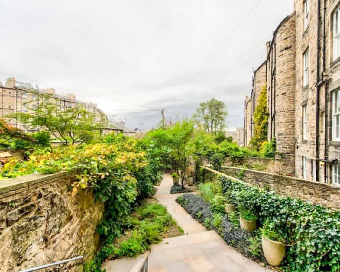 Beautiful City Centre Georgian 4 Bed Townhouse With Private Garden Edynburg Zewnętrze zdjęcie