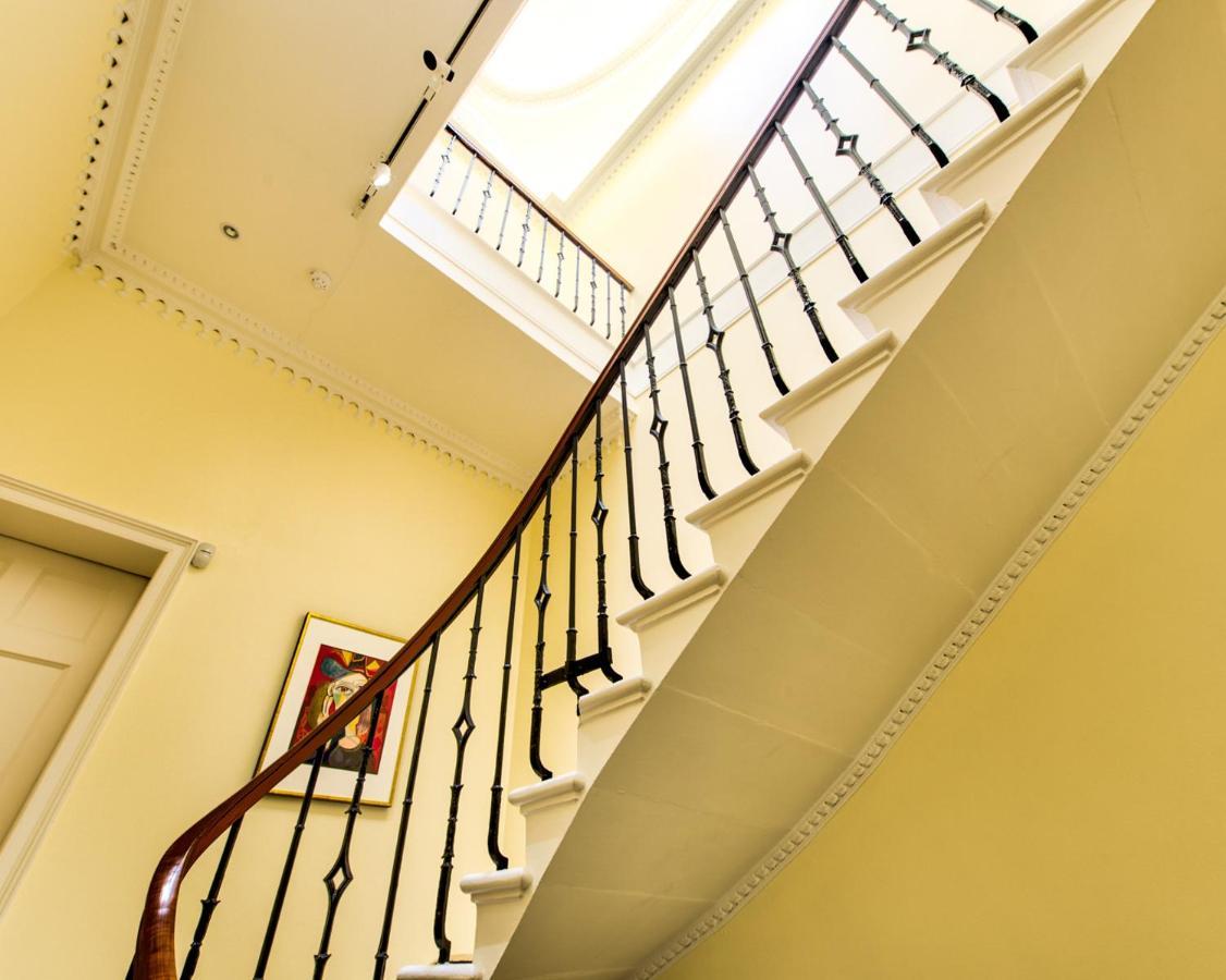 Beautiful City Centre Georgian 4 Bed Townhouse With Private Garden Edynburg Zewnętrze zdjęcie
